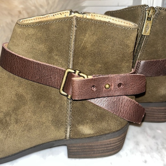 NEW! American Rag Briana Suede Booties in Olive, Multiple Sizes - Picture 6 of 12